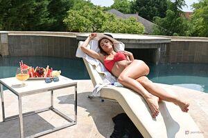 Original 2333 px/ 1555 px