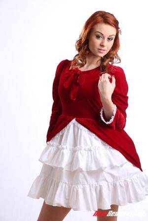 Original 683 px/ 1024 px