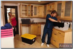 Original 850 px/ 572 px