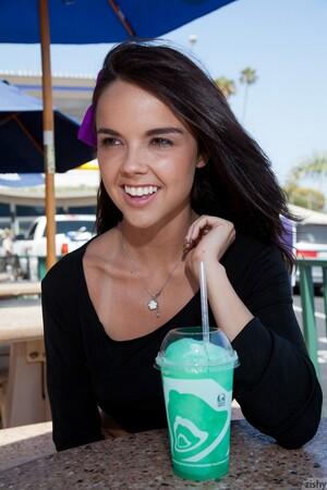 Original 1066 px/ 1600 px