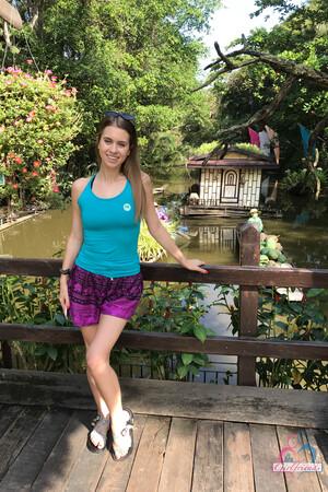 Original 2000 px/ 3000 px