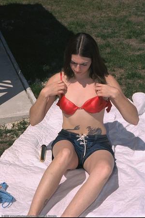 Original 682 px/ 1024 px