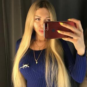 Original 956 px/ 951 px