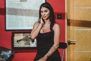 Original 4500 px/ 3000 px