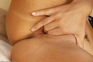 Original 1600 px/ 1067 px