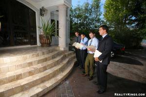 Original 765 px/ 510 px