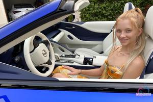 Original 3000 px/ 2000 px