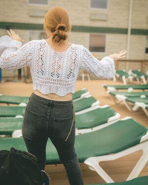 Original 640 px/ 800 px