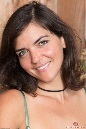 Original 2000 px/ 3000 px