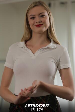 Original 2560 px/ 3840 px