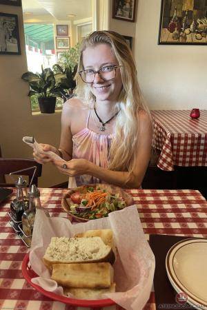 #AmKingdom - Amateurs Series 8 Softcore 166 Riley Star