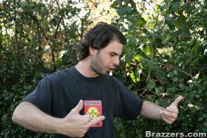 Original 900 px/ 600 px