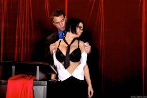 Original 2495 px/ 1663 px