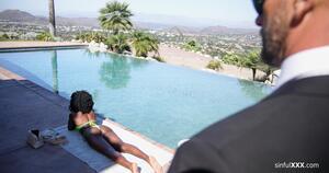 Original 5000 px/ 2637 px