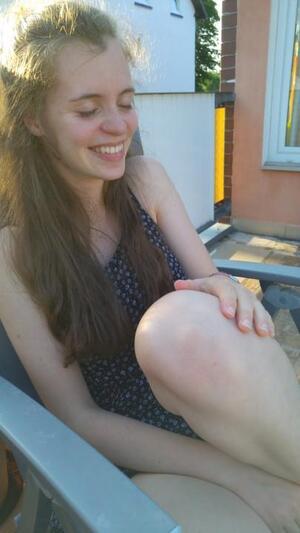 Original 405 px/ 720 px