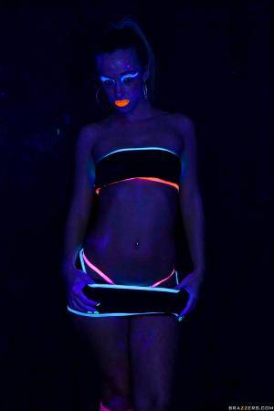 Original 1663 px/ 2495 px