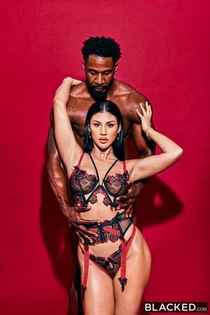 Original 2000 px/ 2999 px