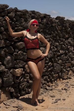 Original 2000 px/ 3000 px