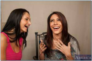 Original 850 px/ 571 px