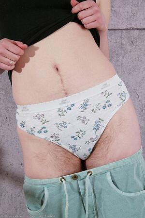 Original 684 px/ 1024 px