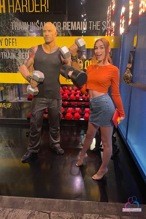 Original 2000 px/ 3000 px