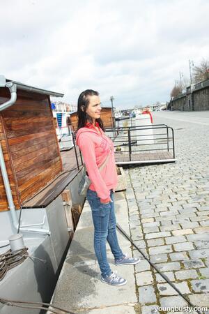 Original 1333 px/ 2000 px