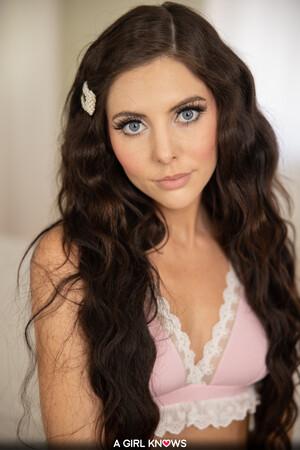 Original 2561 px/ 3840 px