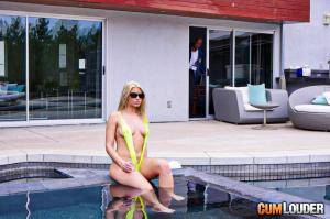 Original 986 px/ 657 px