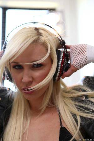 Original 1663 px/ 2495 px