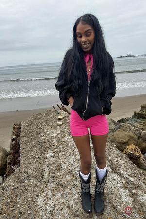 Original 2000 px/ 3000 px