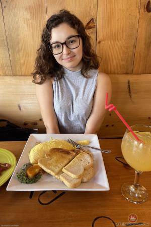 Original 2000 px/ 3000 px