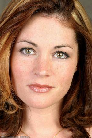 Original 682 px/ 1024 px