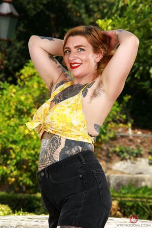 Original 2000 px/ 3000 px