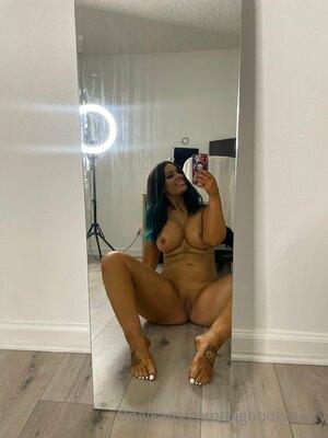 Original 1536 px/ 2048 px