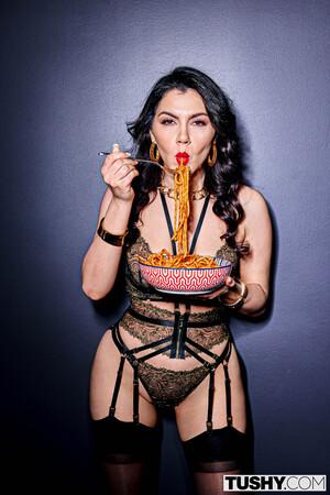 Original 2000 px/ 2999 px