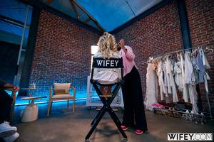 Original 2999 px/ 2000 px