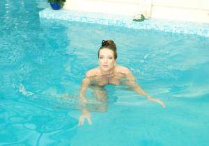 Original 1536 px/ 1077 px