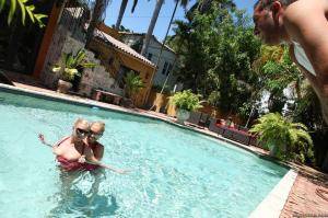 Original 2495 px/ 1663 px