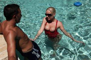 Original 2495 px/ 1663 px