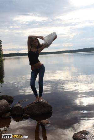 Original 1067 px/ 1600 px