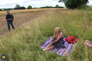 Original 2560 px/ 1706 px