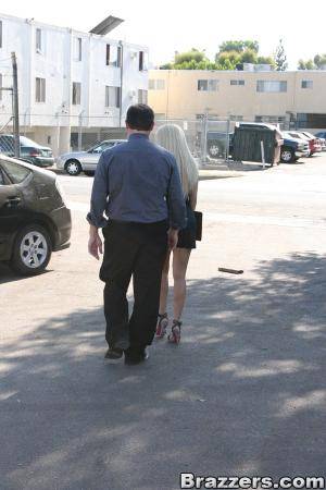 Original 600 px/ 900 px