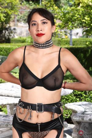 Original 2000 px/ 3000 px