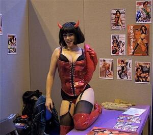 Original 650 px/ 577 px