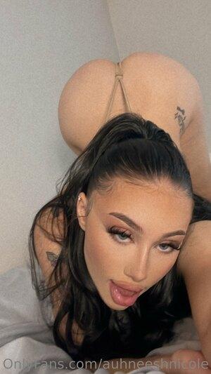 Original 1284 px/ 2282 px