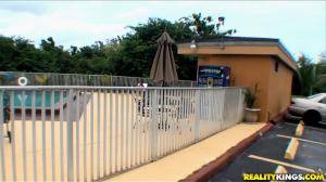 Original 3840 px/ 2160 px