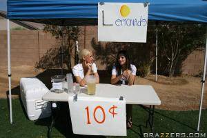 Original 900 px/ 600 px