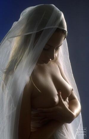 Original 1953 px/ 3024 px