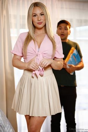 Original 1280 px/ 1919 px