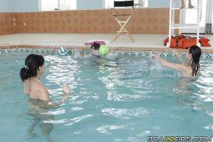 Original 900 px/ 600 px